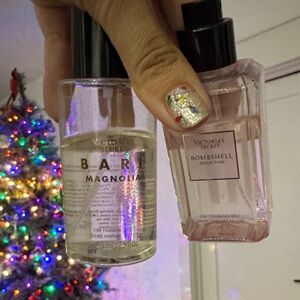 Victoria's Secret sprays Duo